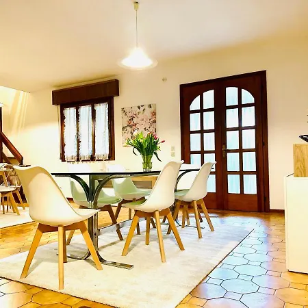 Riviera By The Sea Villa *