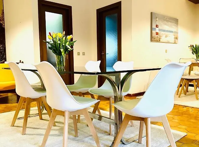 Вилла Riviera By The Sea *