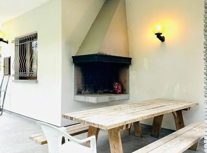 Вилла Riviera By The Sea