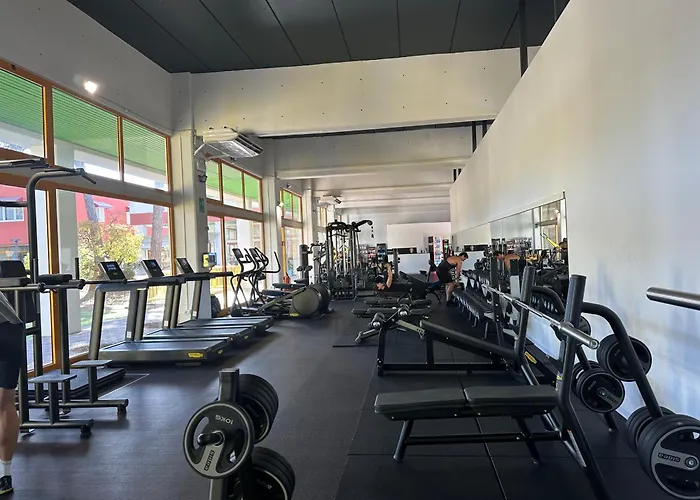 Riviera By The Sea *